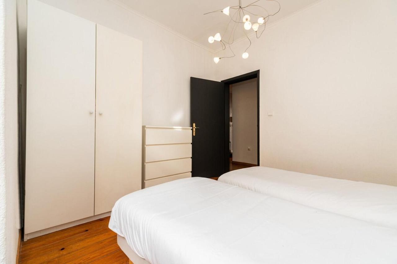 Charming 2 Bedroom Apartment Next To Praca Da Figueira Лиссабон Экстерьер фото